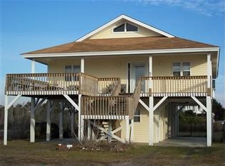 453 E 3rd St, Ocean Isle Beach, NC 28469