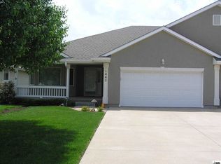 2443 SW Golf View Ct, Topeka, KS 66614