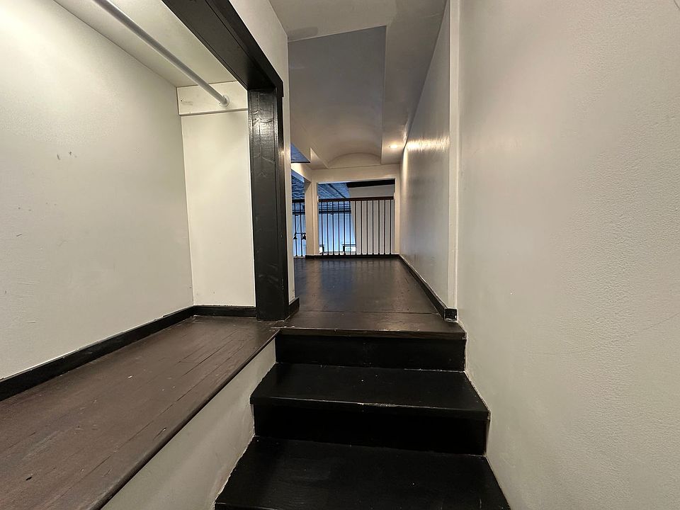 1st image of 1827 S Racine Ave #1F