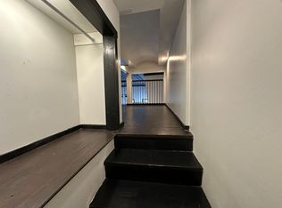 1827 S Racine Ave #1F, Chicago, IL 60608