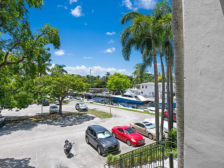 1201 River Reach Dr #202 — Photo 4