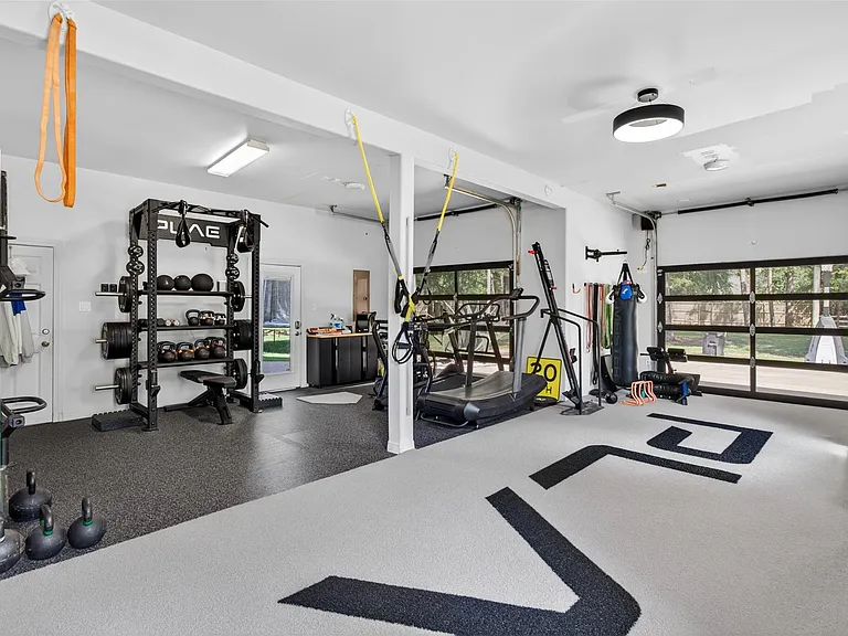 10626 Crystal Cove Dr — Photo 42