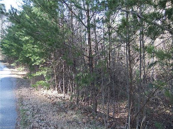 2nd image of 16 Country Cove Ct