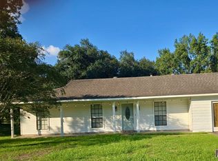17359 Lavell Rd, Pride, LA 70770