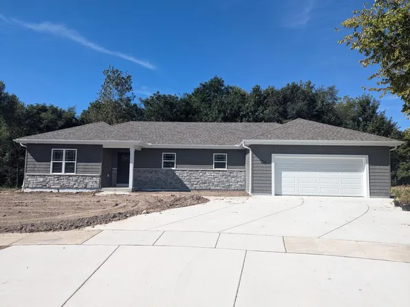 124 Vista Del Parco DRIVE, Sullivan, WI 53178