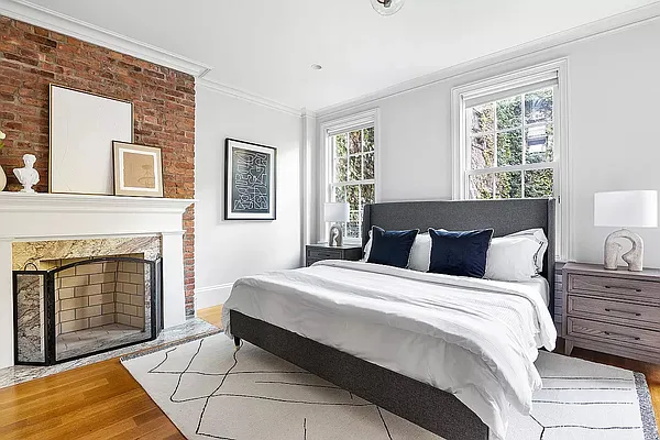 Rented by Corcoran | media 10