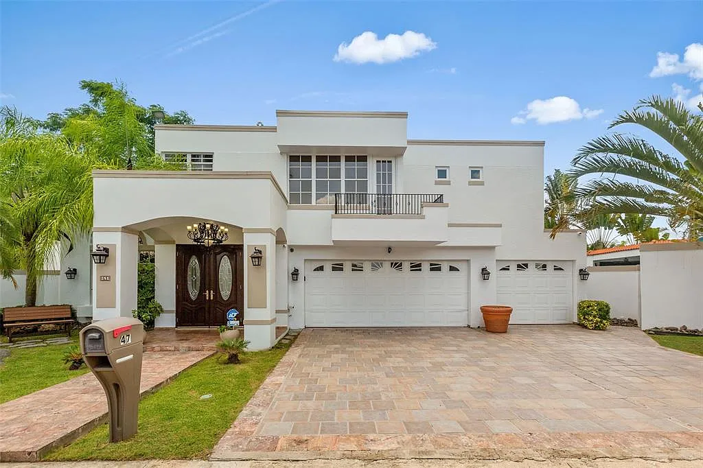 6 bed, 5.5 bath, 3866 sqft, $9,000 — Photo 1