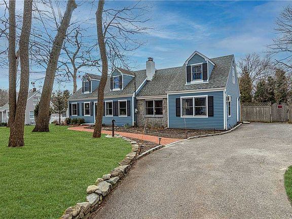 3rd image of 6 Catalpa Ln