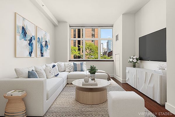 1st image of 181 E 90th St APT 3C