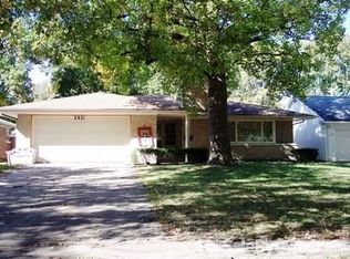 2521 S Glenwood Ave, Springfield, IL 62704