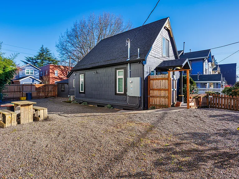 4124 N Mississippi Ave — Photo 5