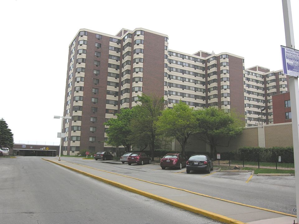 1st image of 7337 S South Shore Dr APT 1101