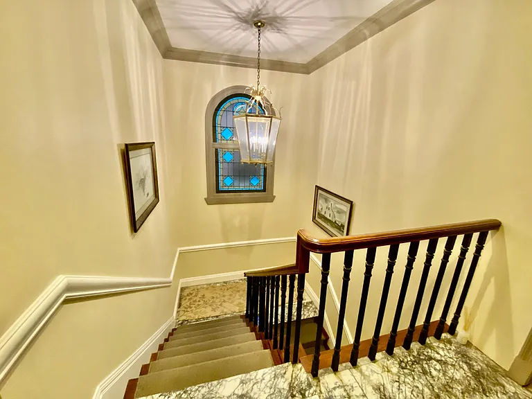 2508 State St #6 — Photo 27