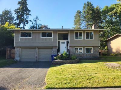 4304 NE 17th St, Renton, WA, 98059