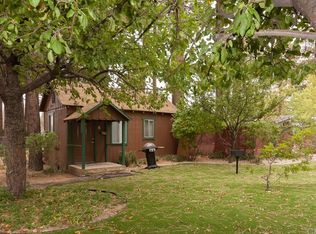383 Jeffries Rd, Big Bear Lake, CA 92315