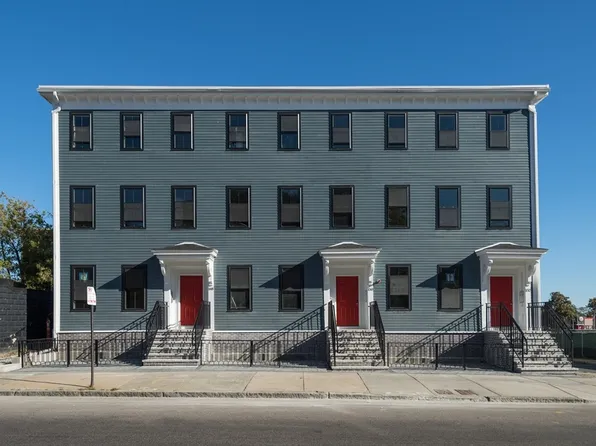 148-152 Pleasant St, Dorchester, MA 02125