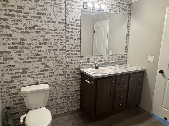 5th image of 29997 Rousseau Dr