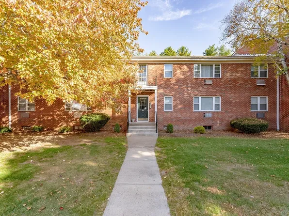 245 Regency Park Dr, Agawam, MA 01001