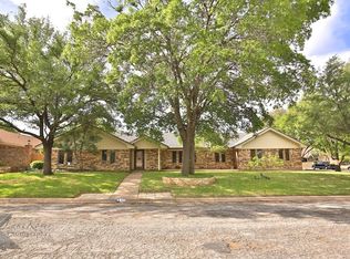 17 Fairway Oaks Blvd, Abilene, TX 79606