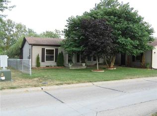 65 Fountain Lake Dr, Greenfield, IN