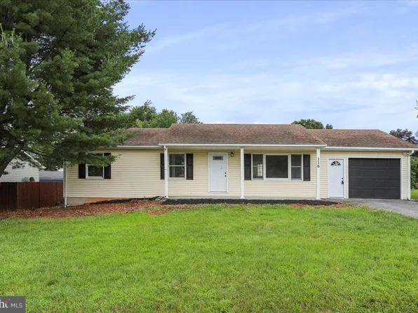 116 Somerset Dr, Stephens City, VA 22655