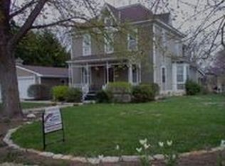 514 N 3rd St, Lindsborg, KS 67456