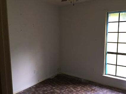 4th image of 4316 S Glen Dr