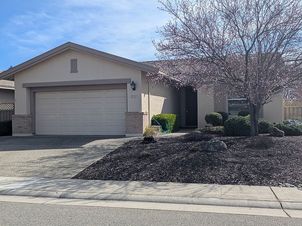 1st image of 821 Wagon Wheel Ln