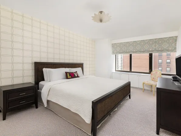 422 East 72nd Street image 10 of 18