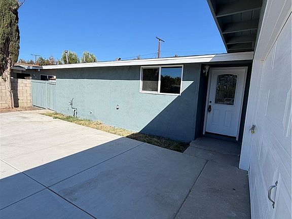 3rd image of 5751 Walter St