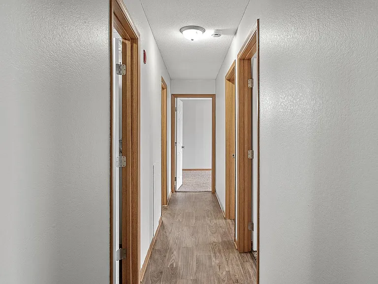 River Ridge Apartments — Photo 127