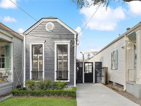 5247 Laurel St, New Orleans, LA 70115
