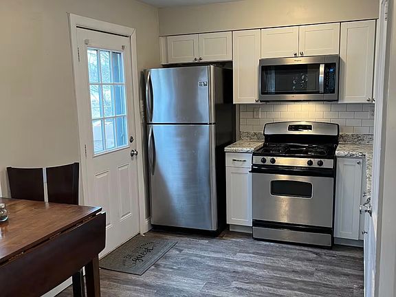 5th image of 5131 N Longview Pl