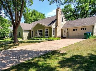 2921 Xenwood Ave S, Saint Louis Park, MN 55416