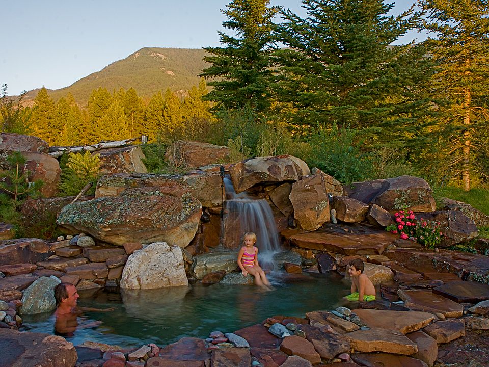 "Hot Springs" spa