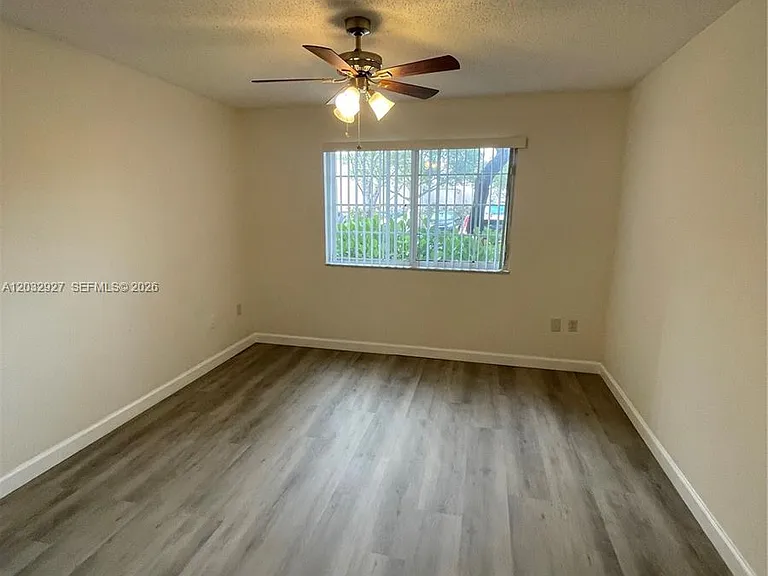 4155 N Haverhill Rd #1402 — Photo 5