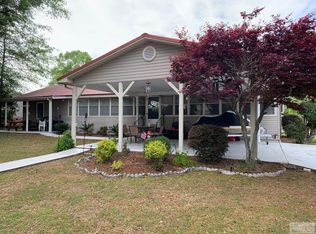 1255 Levi St, Manning, SC 29102