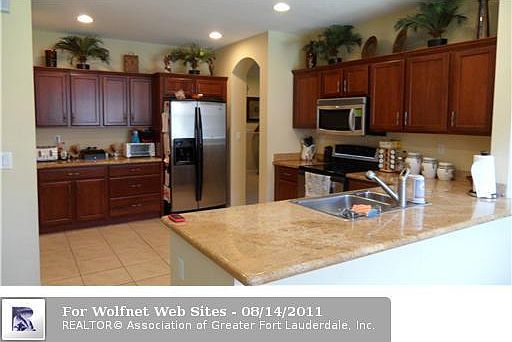 5th image of 20526 NW 8th Ct