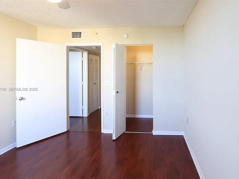 520 SE 5th Ave #1603 — Photo 35