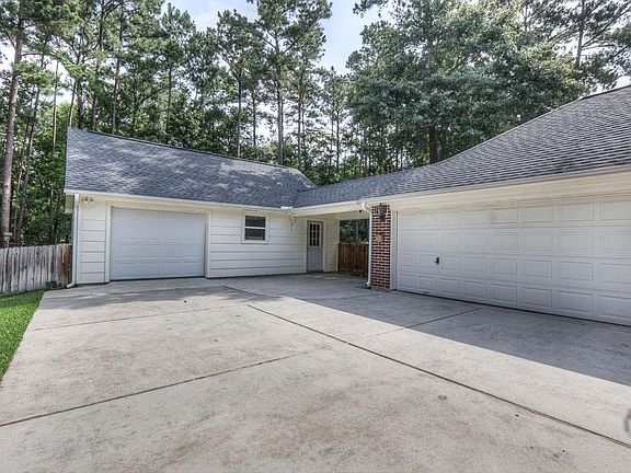 4th image of 6010 Sugar Bush Dr