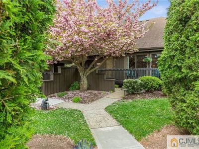 131 Westgate Dr, Edison, NJ, 08820