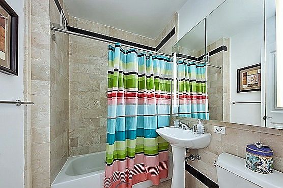 4th image of 20 West St APT 22F