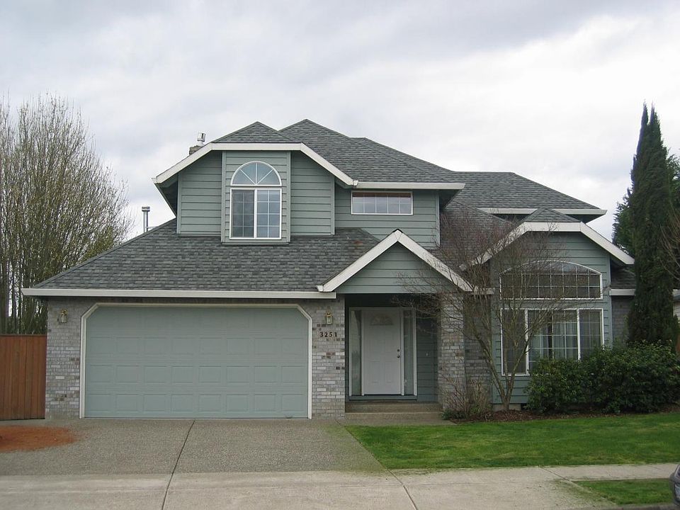 1st image of 3251 NE 12th Ave