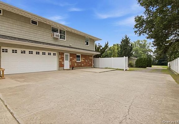 5th image of 60 Hawthorne Street