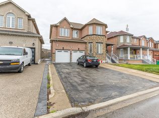 30 Ice Fields Rd, Brampton, ON L6R 3G8