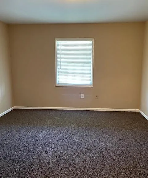 724 N Houston Rd — Photo 6
