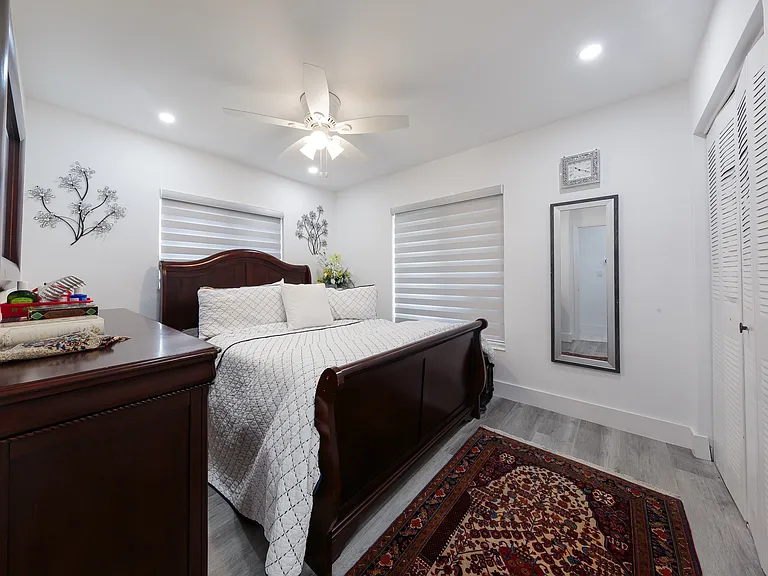 19311 Sterling Dr — Photo 20