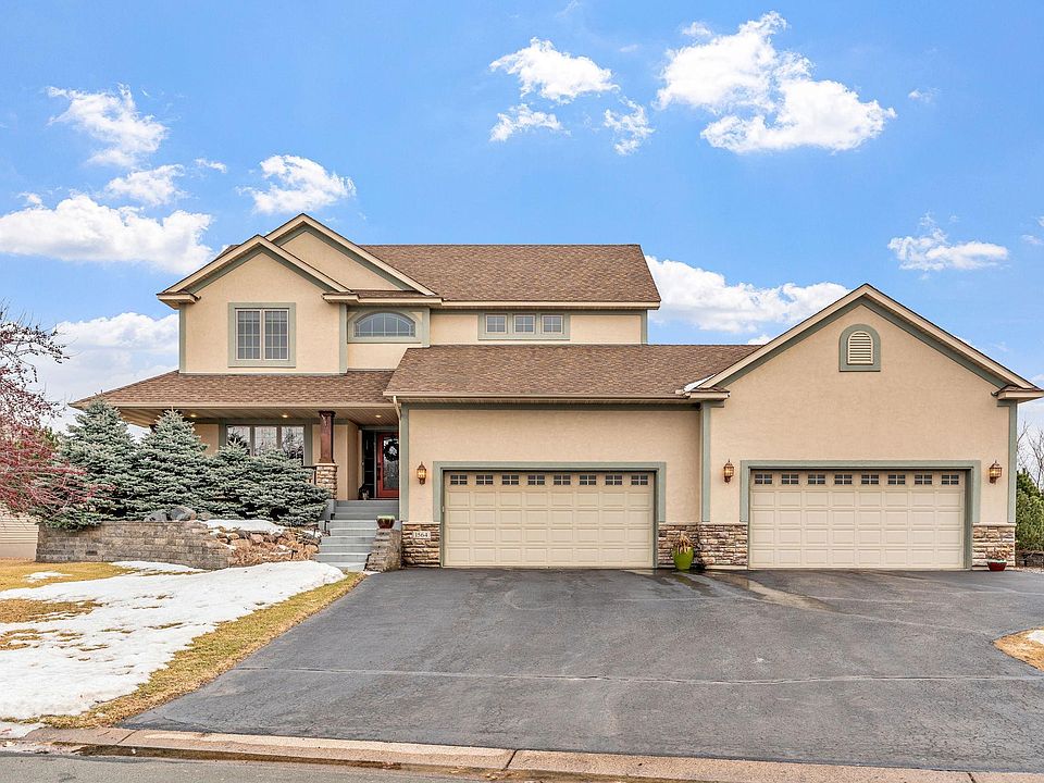 1st image of 1564 Stoneybrook Dr