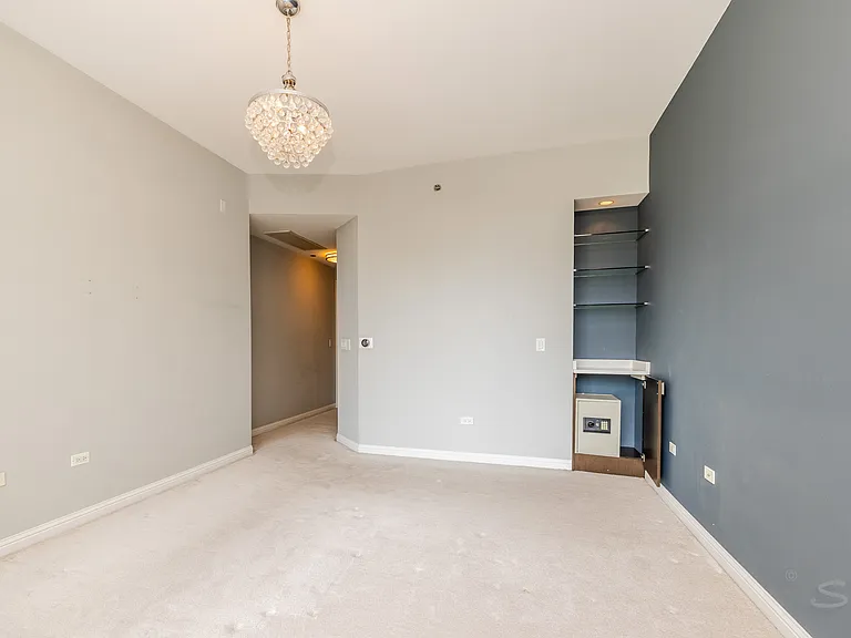 21 E Huron St #1207 — Photo 21