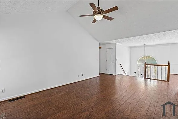 4240 Sugar Mill Dr — Photo 6